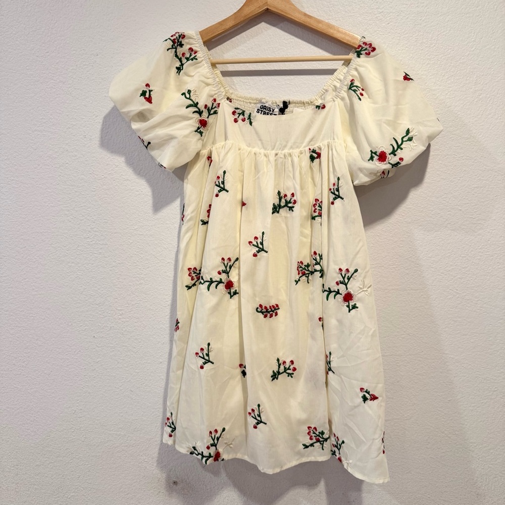 Daisy Street Embroidered Floral Puff Sleeve Babydoll Mini Dress size S - Picture 8 of 10